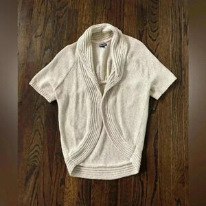 Express Women’s S Beige/White Knit Short-Sleeve Open-Front Sweater